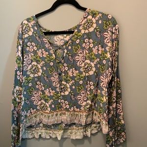 Tiare Hawaii M/L floral top